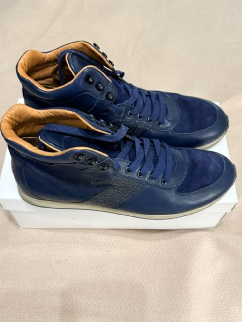 Men's Salvatore Ferragamo Stanley High Top sneakers blue.Size 11